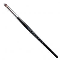 TF cosmetics - Кисть для точного нанесения и растушевки контура в форме карандаша